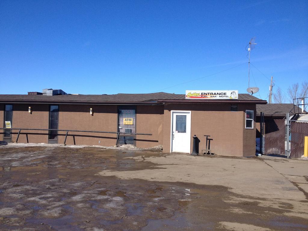 Chubby'S Bar & Motel Belle Plaine Bagian luar foto